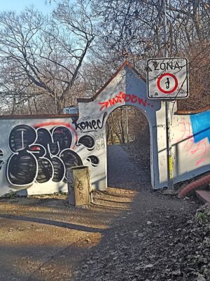 Žalozpěv za Bubenečskou nádražku 10