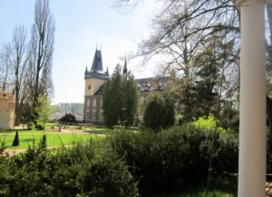 Zruč nad Sázavou: muzeum panenek 6