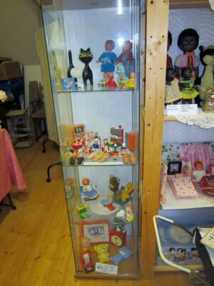 Zruč nad Sázavou: muzeum panenek 32