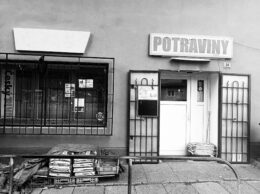 Vietnamská temná prodejna. Poslední pivo U Fausta: z Brandýsa do Čakovic 8